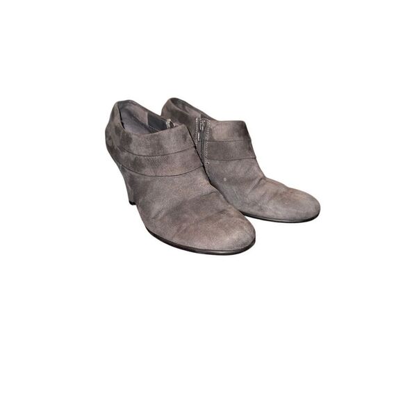 Aerosoles grey bootie 9.5 - Picture 7 of 11